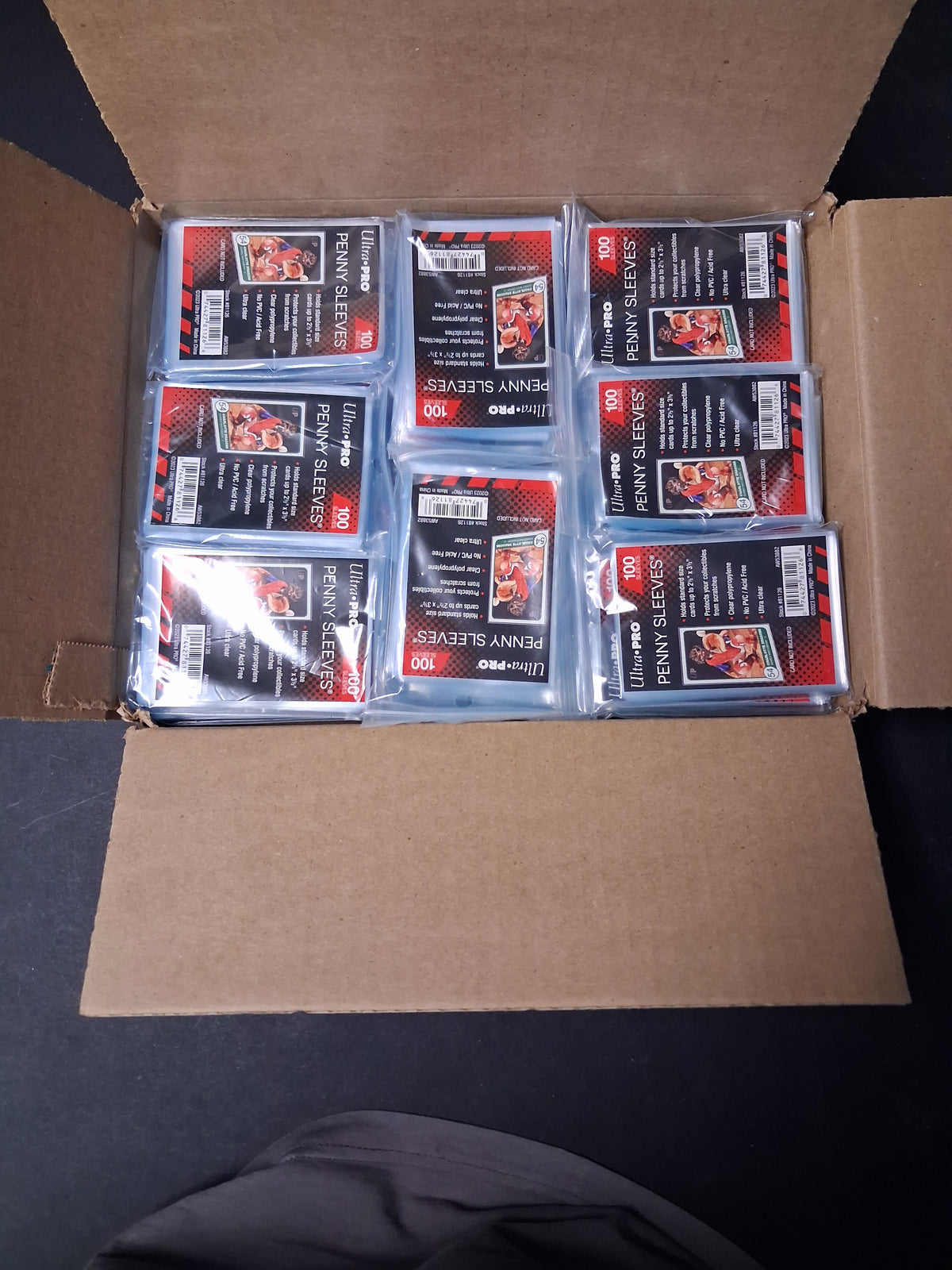 Ultra PRO Penny Sleeves – Caisse de 40 paquets (4 000 pochettes)